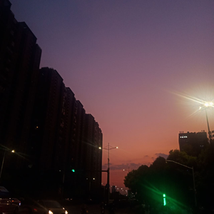 丰满大爆乳波霸奶HB
